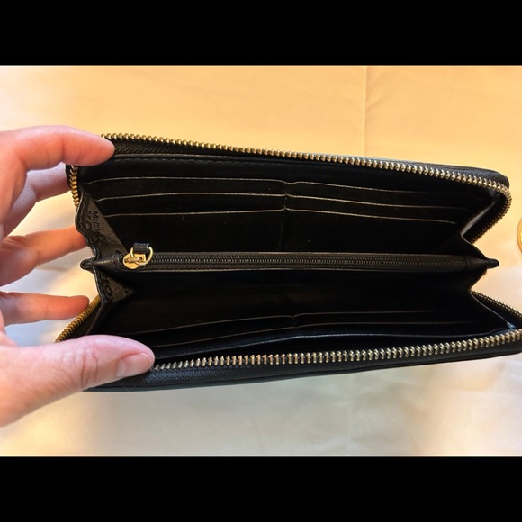 Michael Kors Tan and Brown Logo Tote with Wallet - Picture 8 of 9